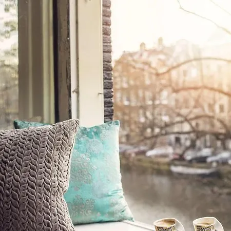 No-21 Urban 3 Beedrom Apartment Paris